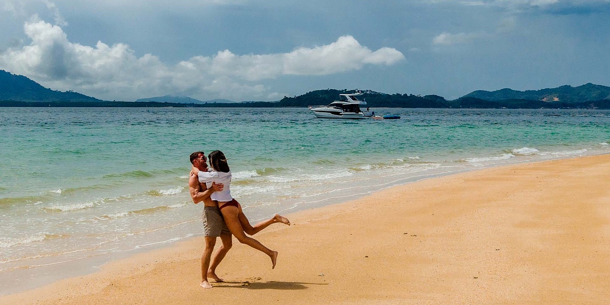 Аренда яхты Galeon 500 Liquid Asset на Пхукете